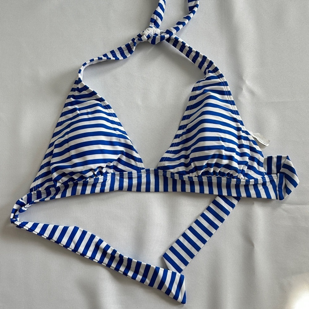 Old‎ Navy Blue and White Striped Bikini Top Sz L